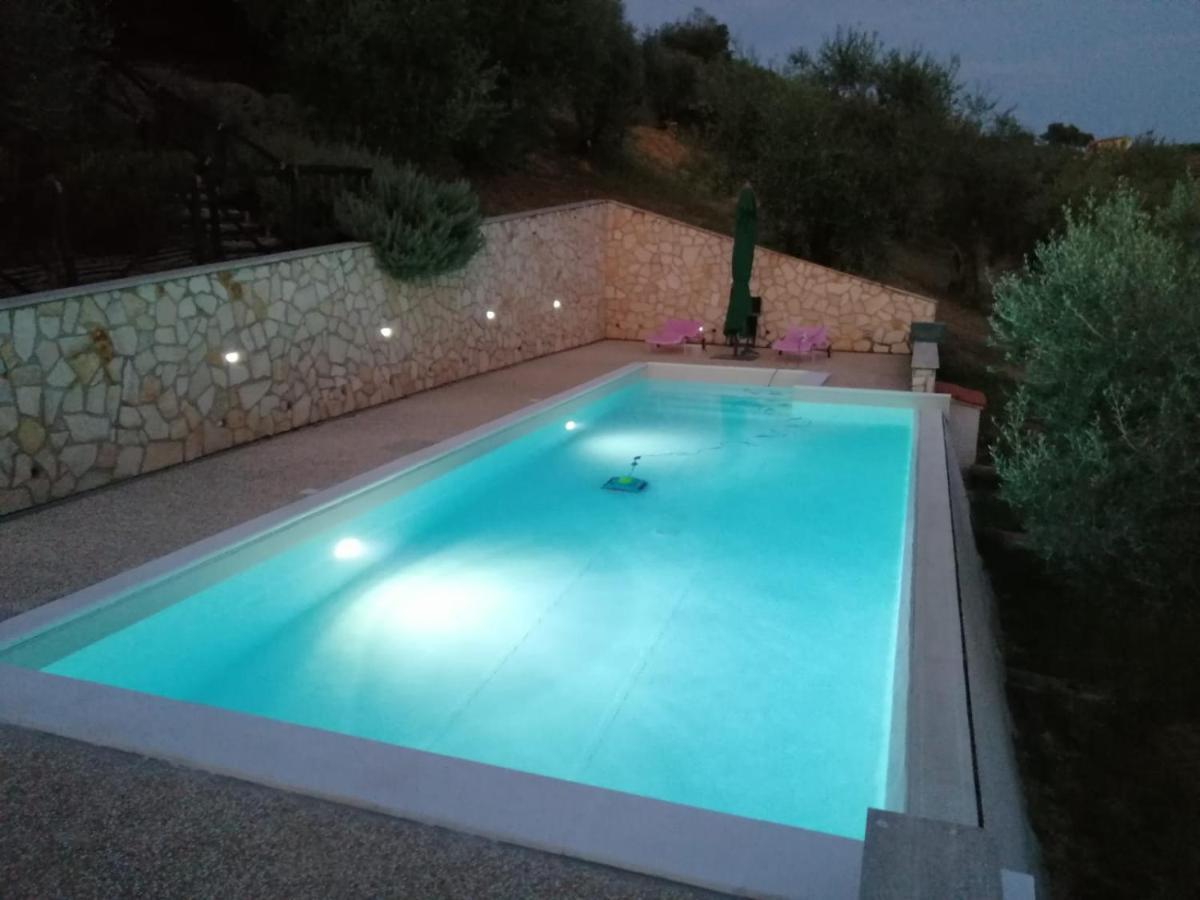 La Tana Delle Stelle Di Charme E Relax Frühstückspension Fara in Sabina