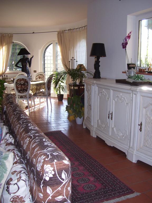 Frühstückspension La Tana Delle Stelle Di Charme E Relax